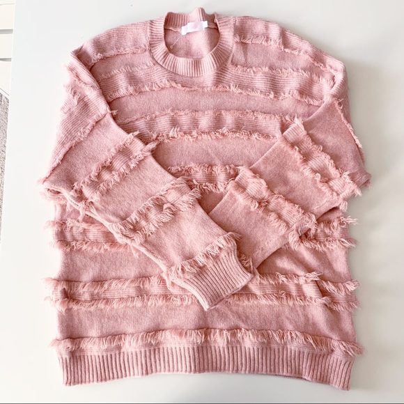 knitted belle Sweaters - Knitted belle crew neck fringe sweater pink size small